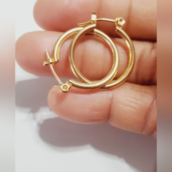 Hoops Gold Tone Earrings 🌴 - Picture 2 of 5